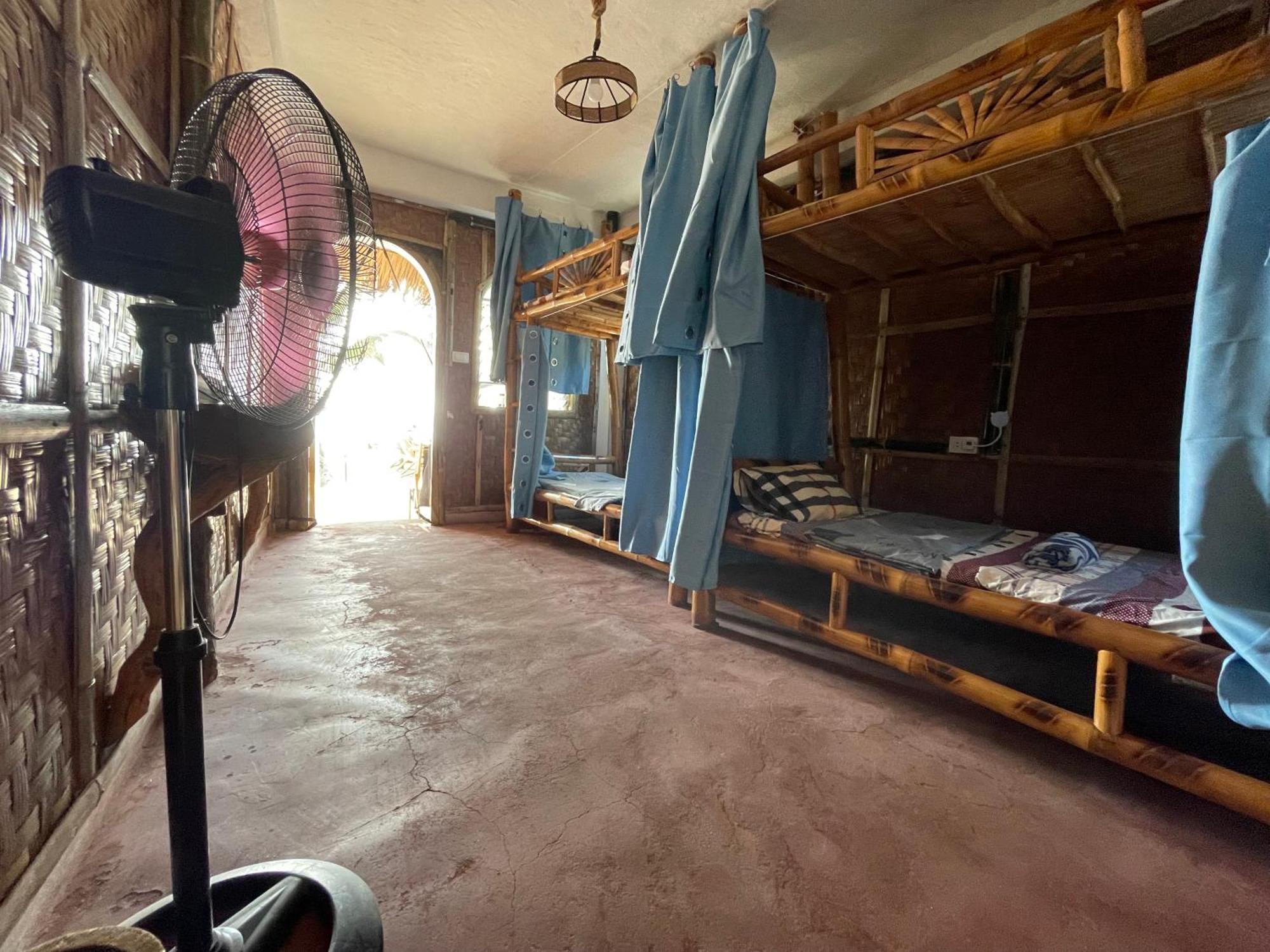 Bed and Breakfast Voodoo House Lalao Экстерьер фото